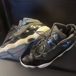 Nike Black and Blue Athletic Shoes